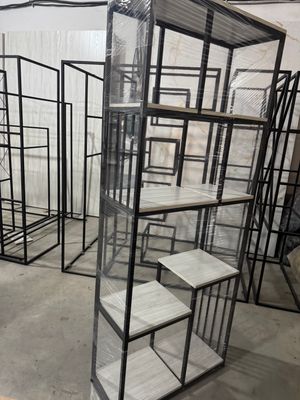 Loft stelaj