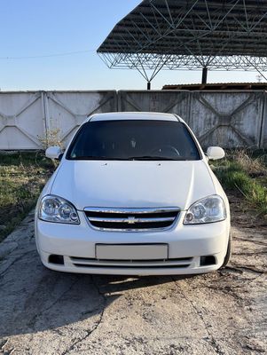 Lacetti 1.8 2013