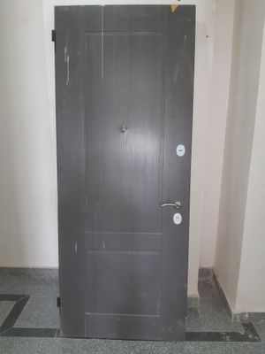 Продам новый железный двери