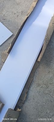 plastik sotaman oq glyantseviy 7 kv