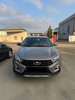 Lada vesta sw cross 1.8 ( Generalni beriladi 1 qòl )