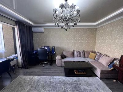 Квартира продается центре 3 ком Первушка евро