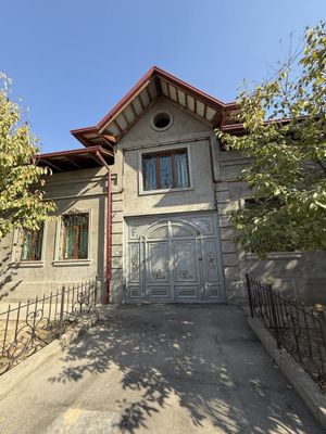 Продается дом на Домбрабаде