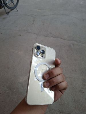 Iphone 13 pro max gold
