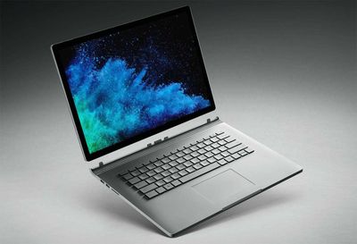 SURFACE Book 2 Сенсорный CORE i7-8650U озу16гб 256 ssd Nvidia GTX 1060