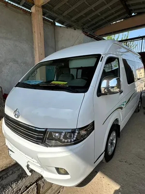 Ekonom klass Mikroavtobus xizmatlari. O'zbekiston bo'ylab sayohat qil.