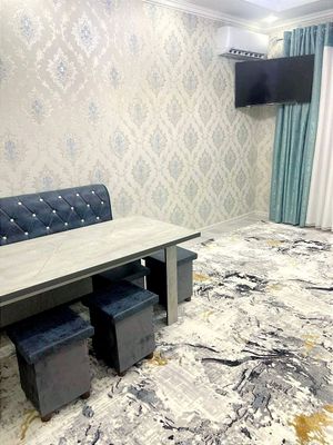 Arenda kvartira 2xonalik uy Yunusobod Turkiston metro oldida.