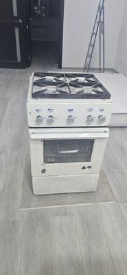 Продаю газплиту в рабочем состоянии!