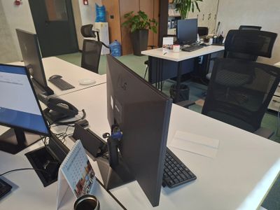 LG 24 MK430H