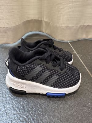 Кроссовки Adidas для новорожденный