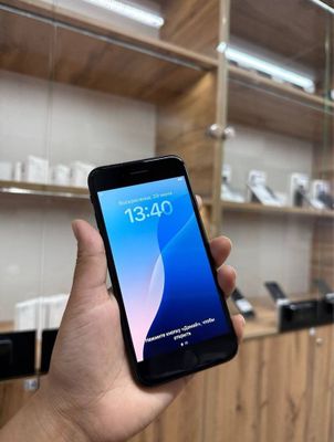 Iphone 8 ideal sotiladi