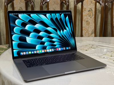 Идеал Apple MacBook Pro 2017 15 inch Space Gray Intel Core I7