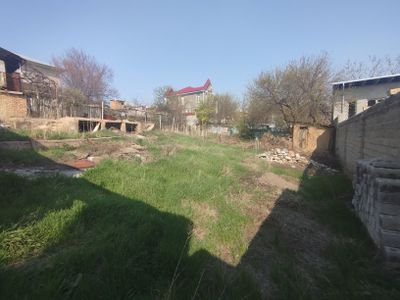 Toshkent viloyati Nodirobod MFY emadinda 6 sotixli yer srochno sotilad