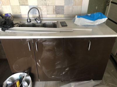 Продается Кухонный гарнитур срочно