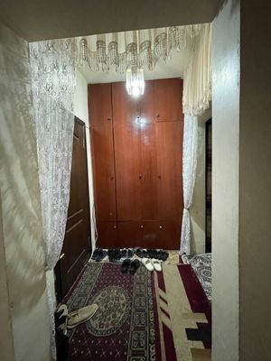 Аренда Тинчлик 2/2/9 ўрта ремонт. Общий коридор