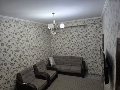 Сдаётся 3х ком-я квартира Максим Горки, Буз базар. Все обстановка ест