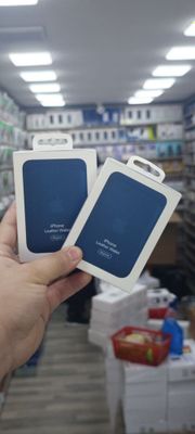 card holder apple