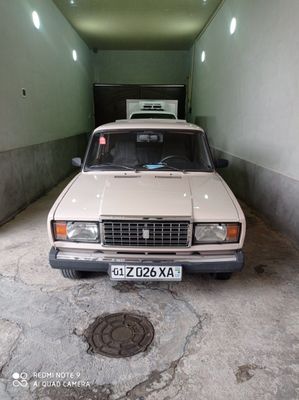 Vaz 2107 Sotiladi 1995 yil xolati alo mator moy yemaydi