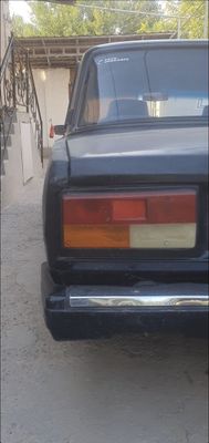 Vaz 2107 yili 1993 mator 03 metan 80 tali