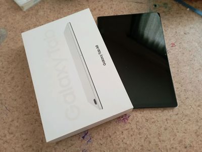 Samsung Tab 8 a