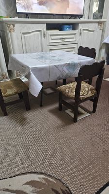 Stol stul sotiladi detskiy xolati ideal
