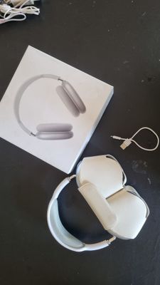 Наушники AirPods max