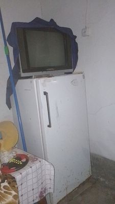 Ишлаб турган холодильник сотилади