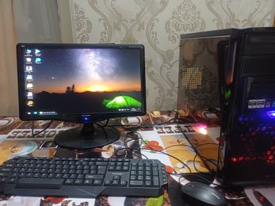 Полный комплект комплект в отличном состоянии