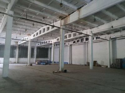 Продаётся База со складами 12500кв.м. Нурафшон Туйтепа 7,6га с жд ветк