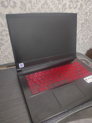 Noutbook MSI G63 Gaming Laptop