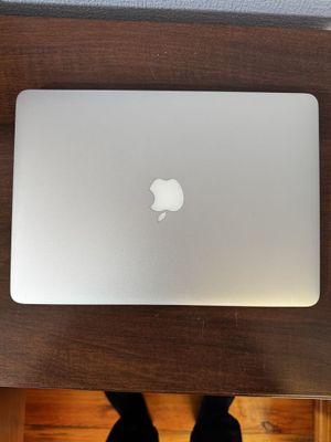 Продам MacBook 13.3