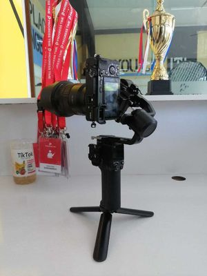 sony a6500 4/18-105mm obektive va dji rs3 mini