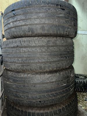 235/50/19.Nomi:GOODYEAR