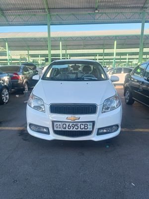 Nexia3 sotiladi srochna