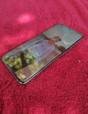 Samsung S20 5G .