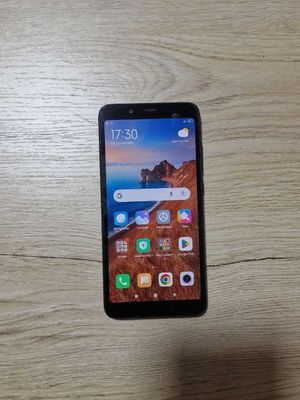 Redmi 7 A 32 gb / 2 gb + zaryadchik + naushnik