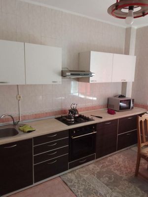 ЧОРСУ Тинчлик 2 хонали ижара оилага