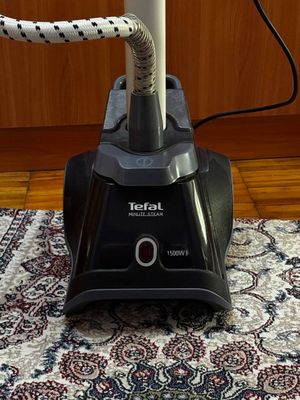 Отпариватель Tefal новый