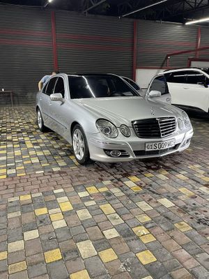Продаетса мерседес бенз w211 E200