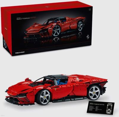 Ferrari Daytona SP3 LEGO