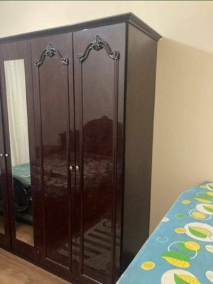 Квартирага шерикликка битта бола оламиз. Без маклер!!!