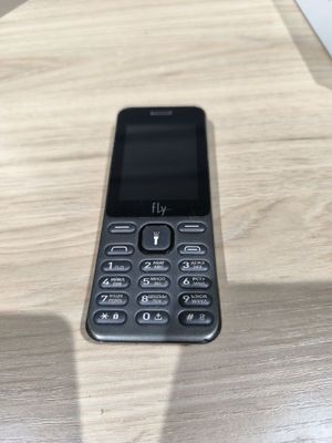 Telefon fly sotiladi