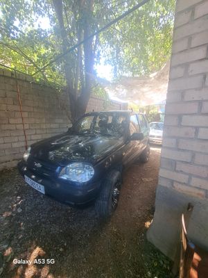 Продаётся Нива Chevrolet 2006 год