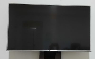 Телевизор LG smart 4 K 49