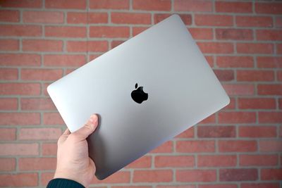 Macbook air m1 versiya