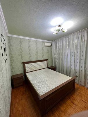 Срочно Продается ОГРОМНАЯ КВАРТИРА,130М2,ЮНУСАБАД 2 ,БАЗАР универсам