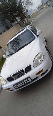 Leganza 2001 sotiladi
