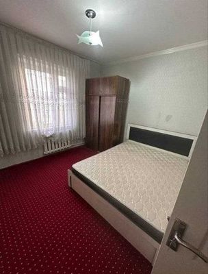 Arenda kvartira 400$ 2|9|9 Olmazor tumani Sebzor daxasi ID: 516