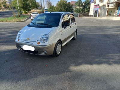 Матиз машинаси сотилади