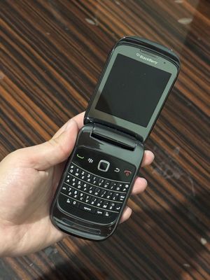 Telefon Perfectum Black berry 9670 style + nomer